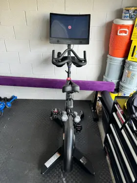Ex-8s Echelon Exercise Bike