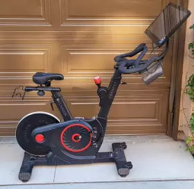 Ex5s Echelon Smart Connect Fitness Bike Great Condition Local Pickup Only #2