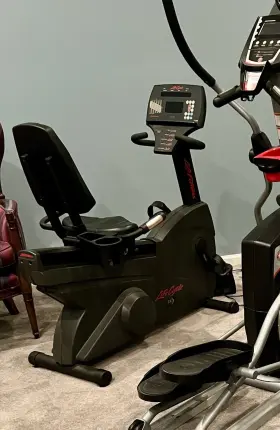 Lf-r9i Life Fitness R9i Recumbent Exercise Bike #2
