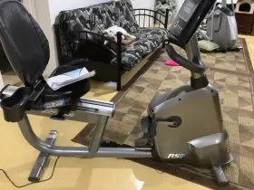 Rs1b-gc Life Fitness Rs Recumbent Bike With Go Console - Never Used #3