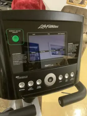 Rs1b-gc Life Fitness Rs Recumbent Bike With Go Console - Never Used