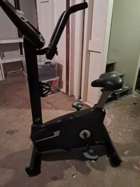 100669 Nautilus Exercise Bike Slightly Used #3