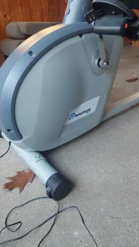 R514 Nautilus Recumbent Bike #3