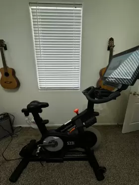 Ntex02117nb Nordictrack S221 Commercial Studio Cycle