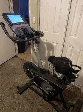 Ntex91022 Nordictrack Exercise Bike With Interactive Console And Adjustable Seat