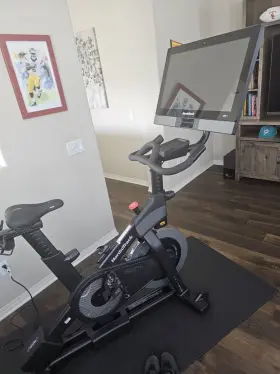 S27i Nordictrack Nordic Track Better Than Peloton