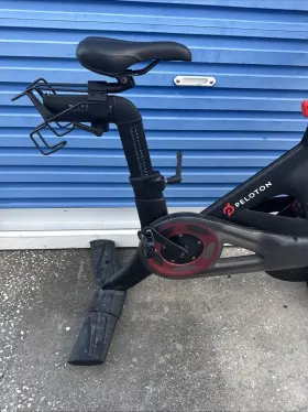 E4137g Peloton Workout Bike Not Tested Inch Local Pickup Only Tampa #2