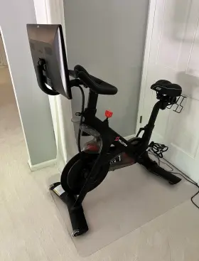 Peloton Ea10953-120 Bike Stationary Spin Touchscreen Adjustable Seat Power Adapter