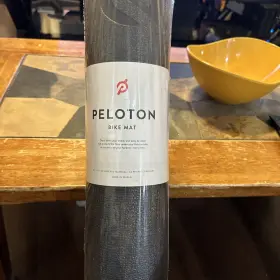 Peloton Pl-bm-b-01 Genuine Bike Exercise Floor Mat 36 Inch X 72 See Desc