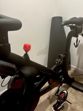 Ttro1 Peloton Bike Large/22 Inch Touchscreen Rotating Monitor Excellent Condition