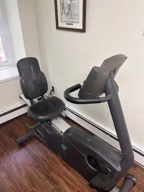 C846 Precor Recumbent Bike
