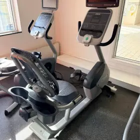 Rbk615 Precor Upright Stationary Bike Exercise Bicycle Air Flex Seat Tv Console