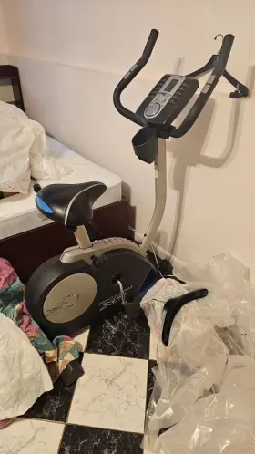 185u Proform Pick Up Only - Exercise Bike Xp