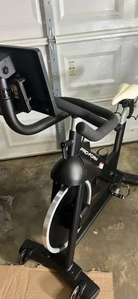 Pfex63919.0 Proform Carbon Cx Exercise Bike Black