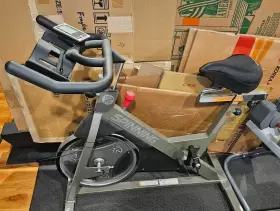 6977 Spinner Aero Stationary Exercise Bike Model