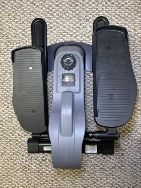 Sf-e3908 Sunny Health & Fitness And Magnetic Under Desk Pedal Exerciser