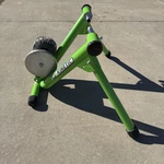 Kurt Kinetic Fluid T-699C Bicycle Cycling Indoor Bike Trainer Stationary. Fixed Price $69.99.