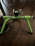 Kinetic Kurt Road Machine T-699C Indoor Fluid Bicycle Cycling Bike Trainer. Fixed Price $31.00.